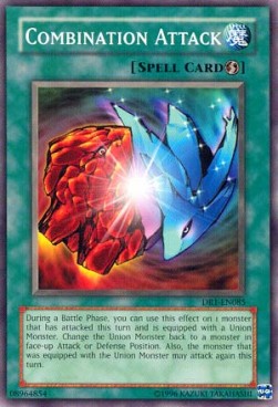 Attacco Combinato - Dark Revelation 1 (Common) [DR1-085]