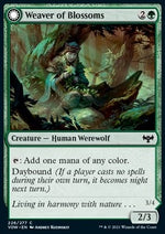 Tessitrice di Boccioli // Mannara Vestita di Boccioli - Innistrad: Promessa Cremisi (Common) [VOW-226]